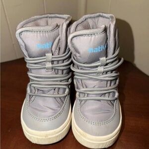 Native Kids Toddler US Size 7 Gray Chamonix Snow Boots Fleece Lined EUC